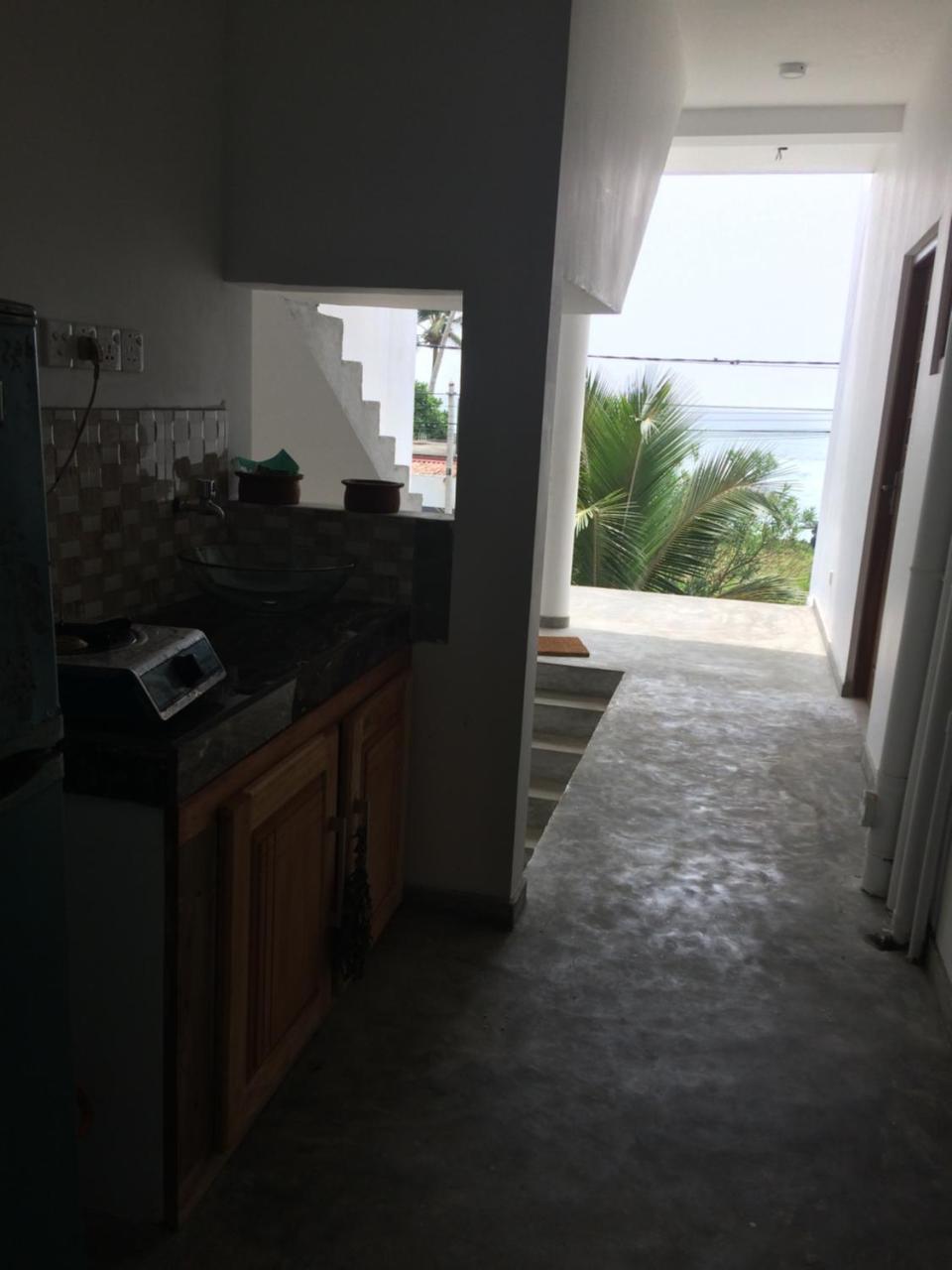 Blue Corals Beach Bungalow Matara Ngoại thất bức ảnh